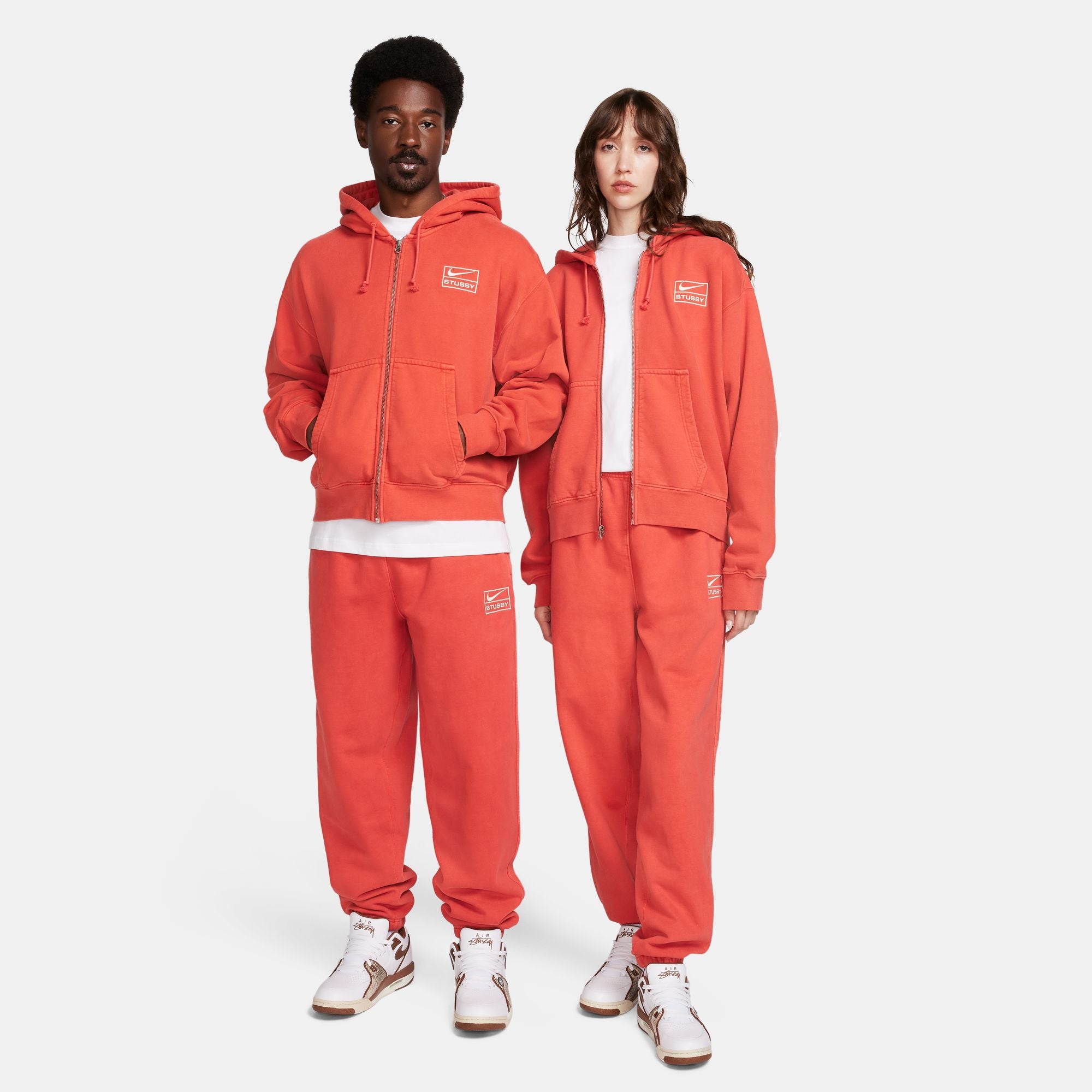 Shops habanero nike tracksuit