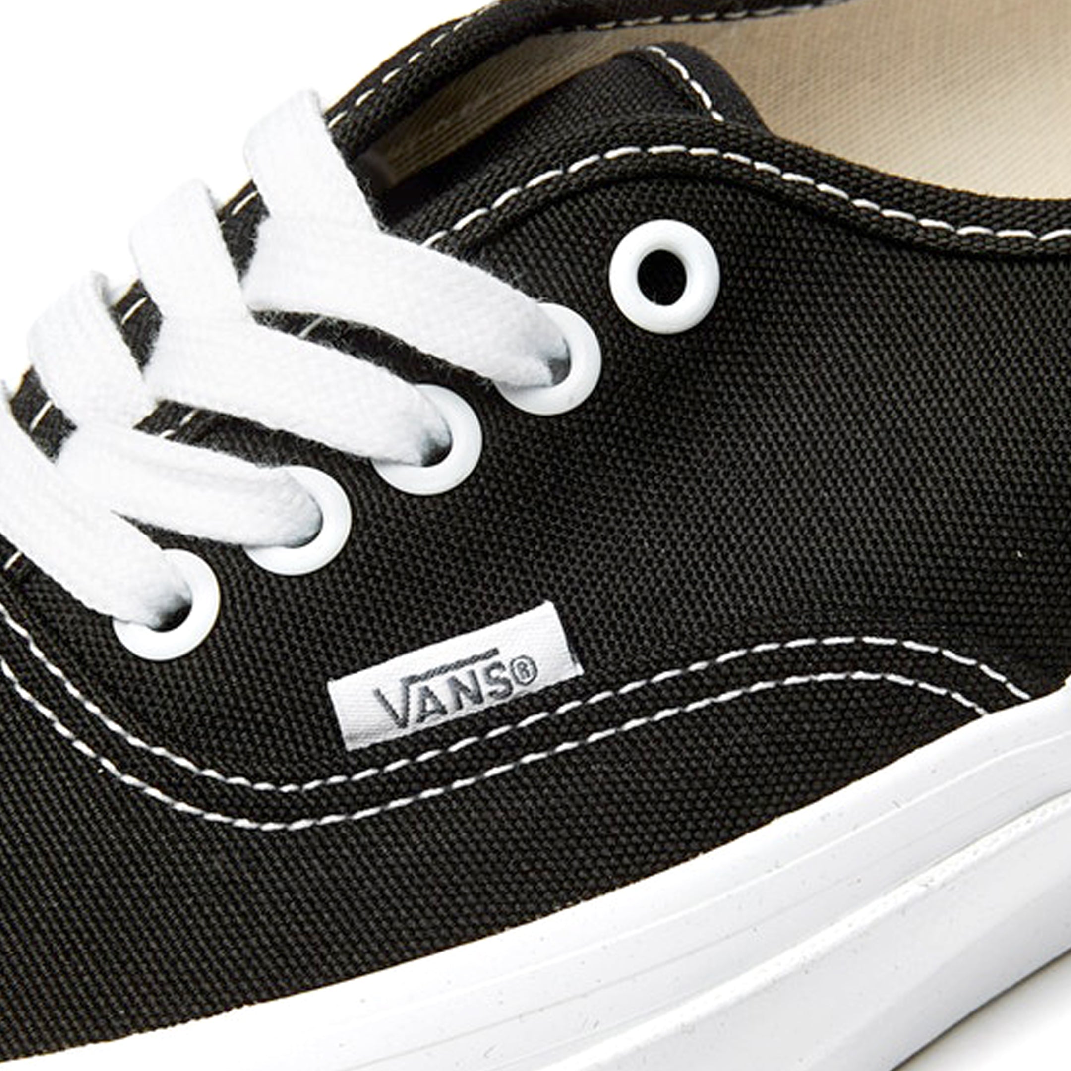 Vans vault authentic on sale white